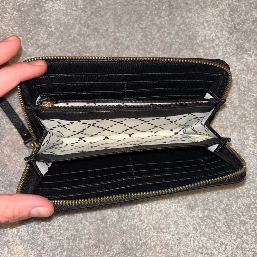 Kate Spade black leather wallet - Picture 4 of 7